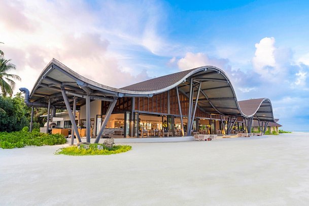 Madifushi Private Island