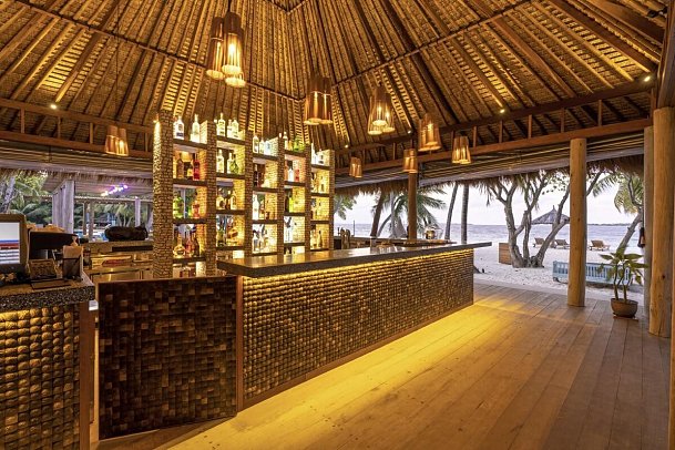 Furaveri Island Resort & Spa