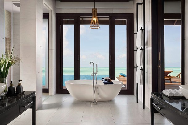 Anantara Veli Maldives Resort - Beispiel Bad Deluxe Over Water Pool Villa
