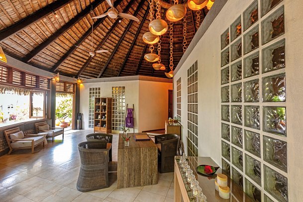 Komandoo Island Resort & Spa