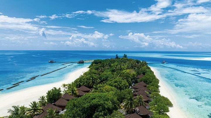 Komandoo Island Resort & Spa