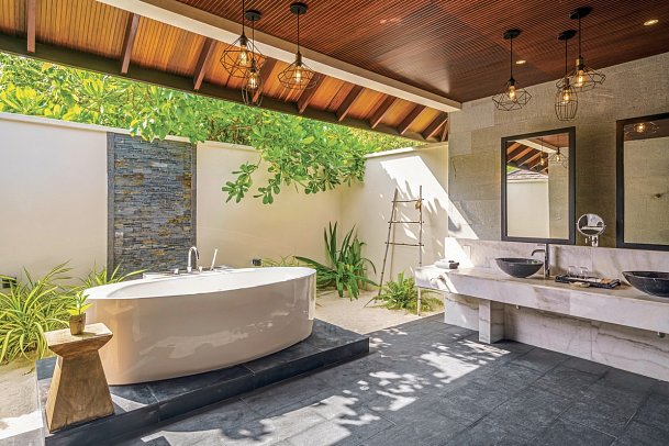 Atmosphere Kanifushi Maldives - Beispiel Bad Kanifushi Grand Pool Villa (Zimmercodierung VB3)