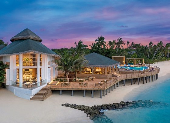 JW Marriott Maldives Resort & Spa