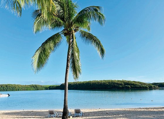Shandrani for 2 Beachcomber Resort & Spa