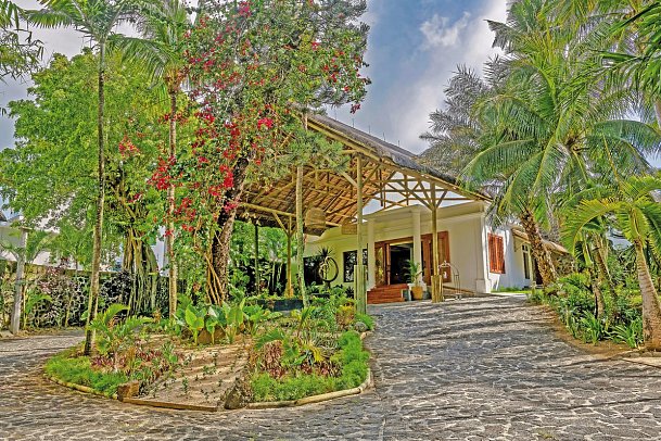 Seasense Boutique Hotel & Spa