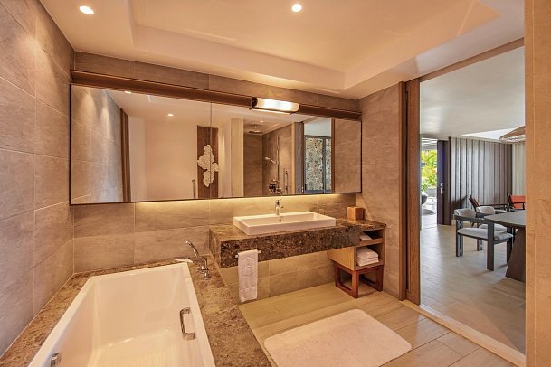 Shangri-La Le Touessrok, Mauritius - Beadezimmer Hibiscus Signature Beachfront Suite (Zimmercodierung WB5)
