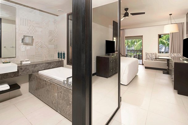 Hilton Mauritius Resort & Spa - Wohnbeispiel Grand Deluxe Room (Zimmercodierungen DD3 & DH3)