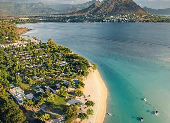 Maradiva Villas Resort & Spa