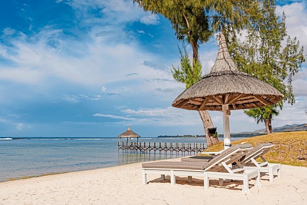 Shanti Maurice Resort & Spa