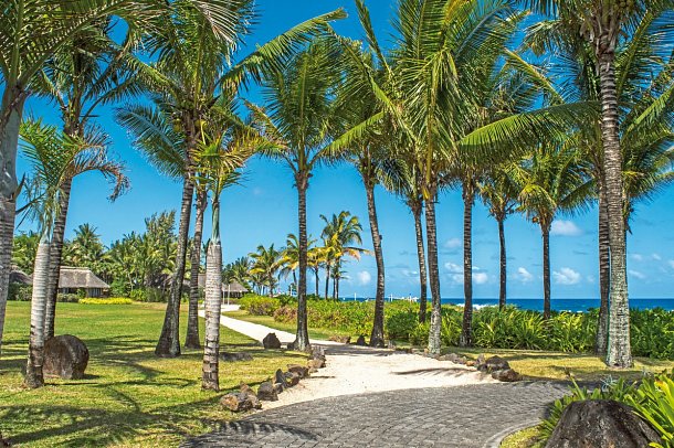 Shanti Maurice Resort & Spa