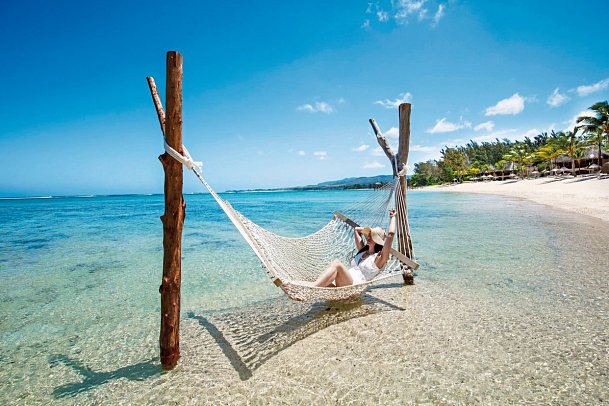 Shanti Maurice Resort & Spa