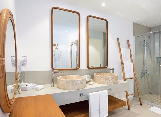 Seapoint Boutique Hotel - Badezimmer Deluxe Beachfront (Zimmercodierungen UD1 & UD8)