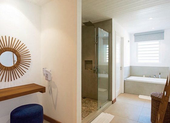 Seapoint Boutique Hotel - Badezimmer Ocean Suite (Zimmercodierungen WB1 & WB8)