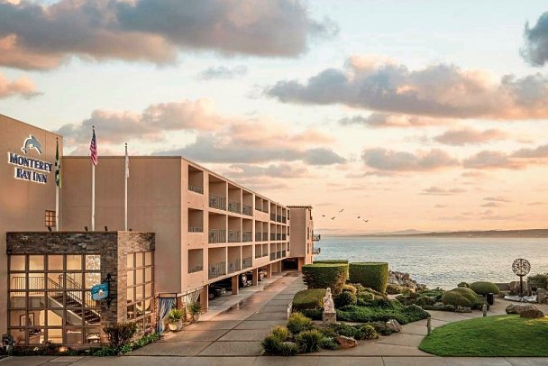Monterey Bay Inn