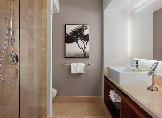 Hyatt Regency Monterey Hotel and Spa on Del Monte Golf Course - Wohnbeispiel (Zimmercodierungen UG3, UG2, U1F & U2F)