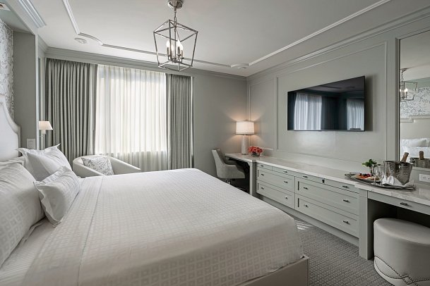 Hotel Monteleone - Wohnbeispiel Iberville Superior King (Zimmercodierung US1)