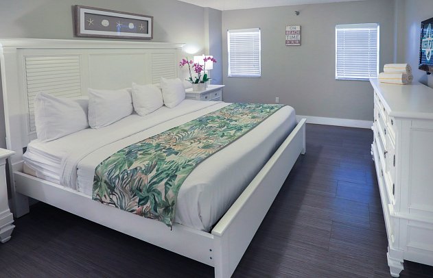 Ocean Pointe Suites Key Largo Apartments