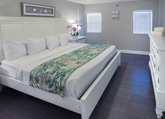 Ocean Pointe Suites Key Largo Apartments
