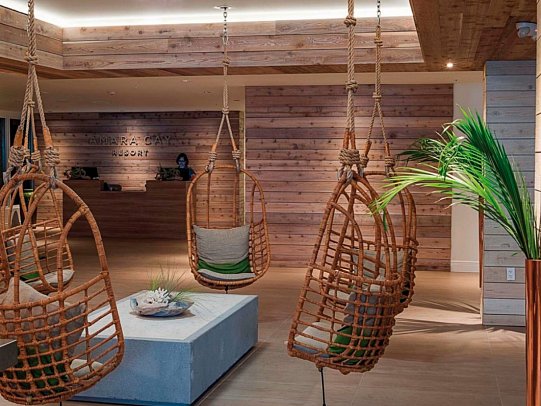 Amara Cay Resort - Lobby