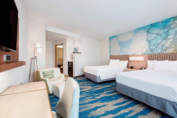 Courtyard Faro Blanco - Wohnbeispiel Tropical View 2 Queen Resort View (Zimmercodierungen UG4 & UD4)