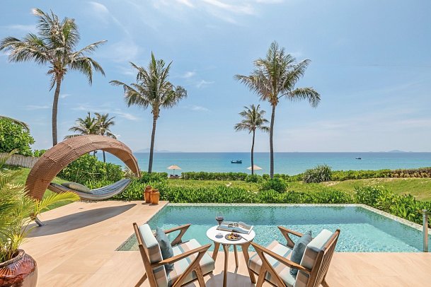 Fusion Resort Cam Ranh - Wohnbeispiel Beachfront Pool Villa (Zimmercodierung VBO)