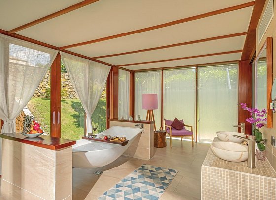 Fusion Resort Cam Ranh - Bad Beachfront Pool Villa (Zimmercodierung VBO)