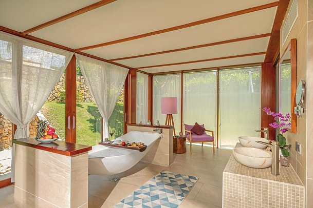 Fusion Resort Cam Ranh - Bad Beachfront Pool Villa (Zimmercodierung VBO)
