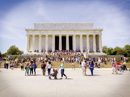 Eastcoast Explorer - Lincoln Memorial, Washington D.C.