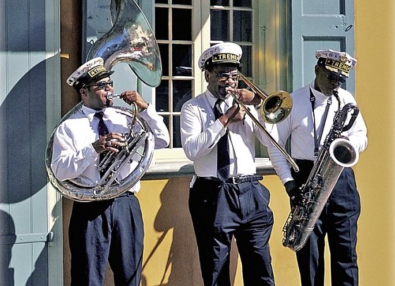 Megacity, Swing & Sun