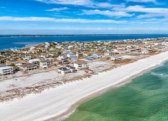 Megacity, Swing & Sun - Pensacola, Florida