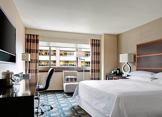 Sheraton New York Times Square - Wohnbeispiel Standard Queen (Zimmercodierung UG1)