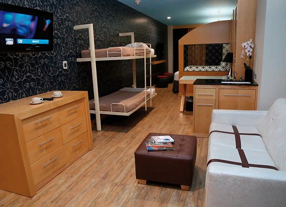 TRYP by Wyndham New York City Times Square / Midtown - Wohnbeispiel Tryp Family, Tryp Premium Family (Zimmercodierungen WB1 & WB2)