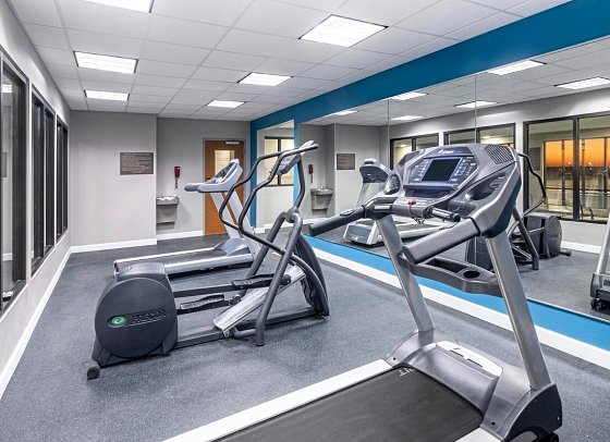 Garner Hotel North Bergen - NYC Gateway by IHG