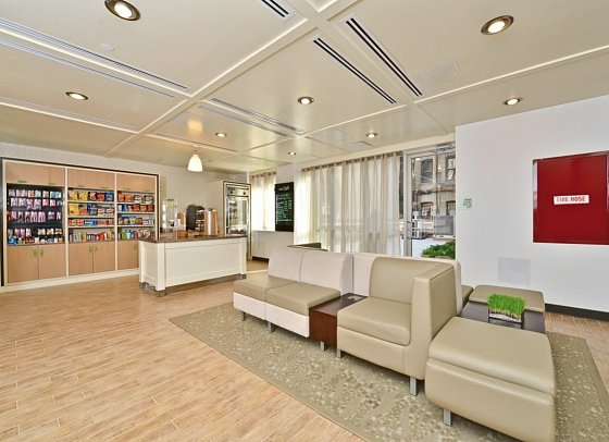Holiday Inn NYC - Lower East Side