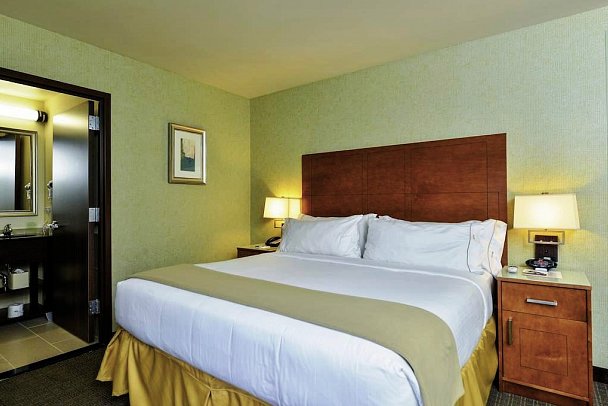 Holiday Inn Express Manhattan Midtown West - Wohnbeispiel Standard King (Zimmercodierung UG2)