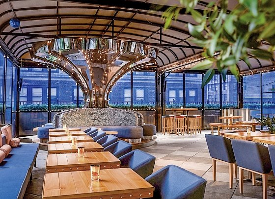 MOXY New York Times Square - Magic Hour Rooftop Bar