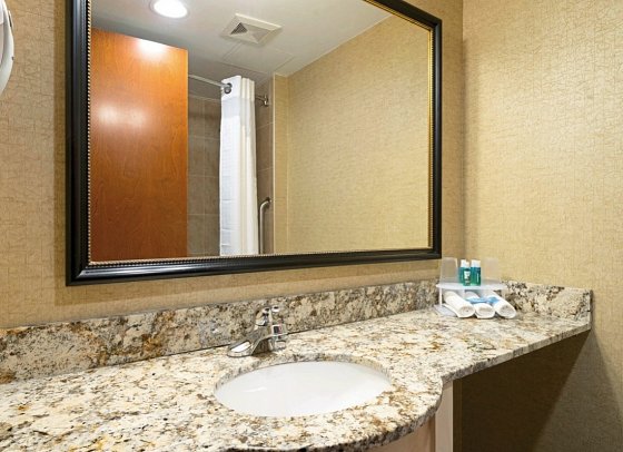 Holiday Inn Express New York City-Wall Street - Wohnbeispiel Standard One King (Zimmercodierung UG2)