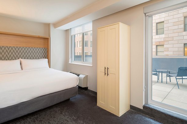 Holiday Inn New York City-Wall Street - Wohnbeispiel One King (Zimmercodierung UG2)