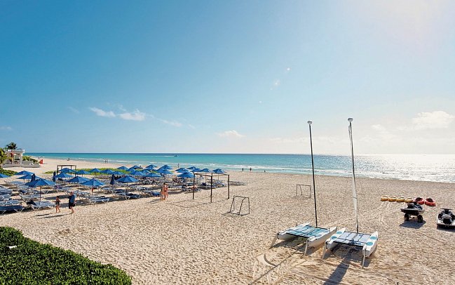 The Reef Playacar