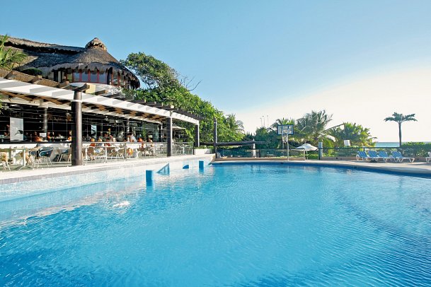 The Reef Playacar
