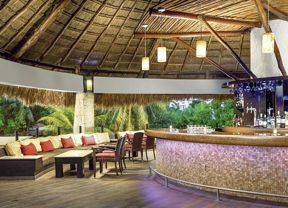 The Reef Playacar