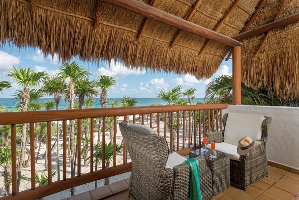 Valentin Imperial Riviera Maya