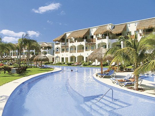 Valentin Imperial Riviera Maya