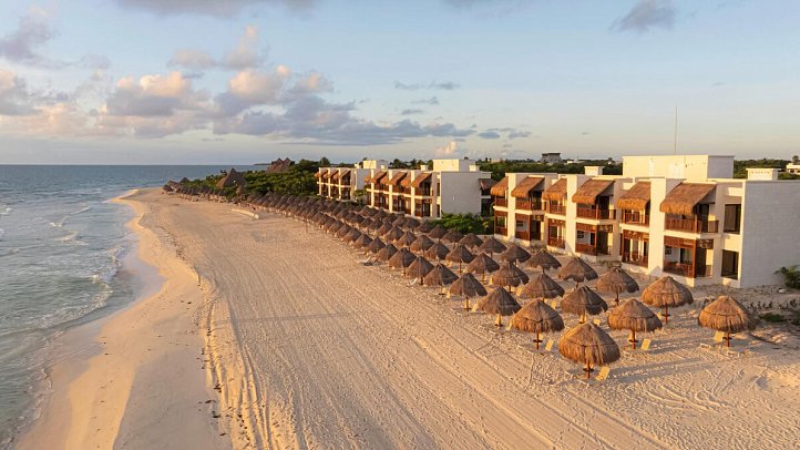 Valentin Imperial Riviera Maya