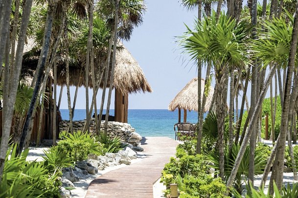 Valentin Imperial Riviera Maya