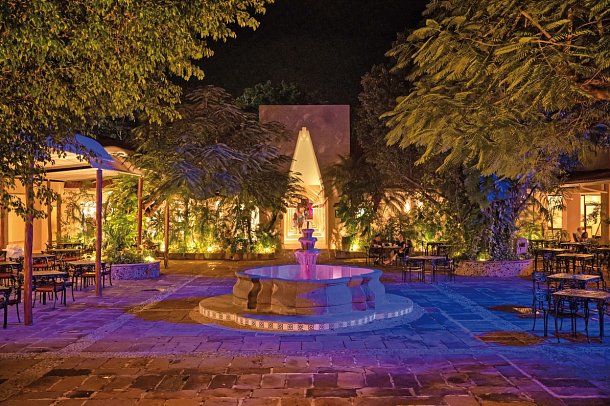 Viva Azteca by Wyndham