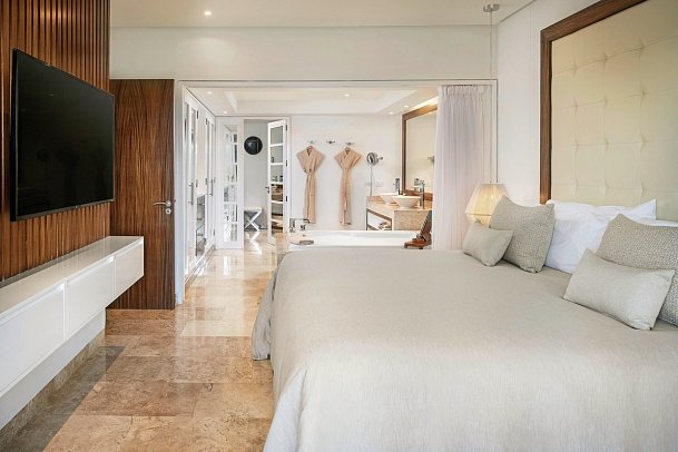 Paradisus La Perla - Wohnbeispiel The Reserve Mastersuite Swim Up (Zimmercodierung ABQ)