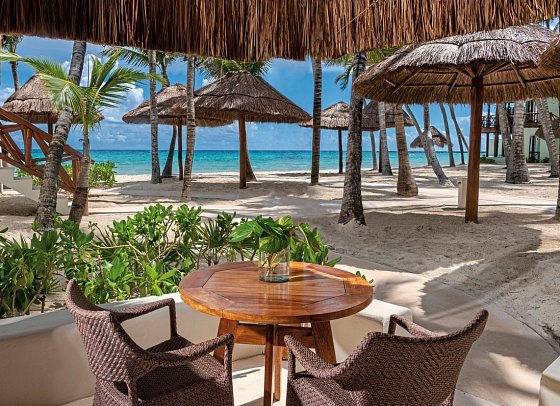 Mahekal Beach Resort - Zimmercodierung UB4