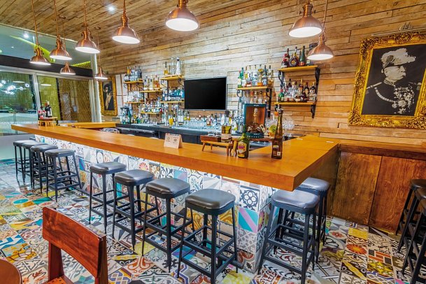 The Fives Downtown Hotel & Residences