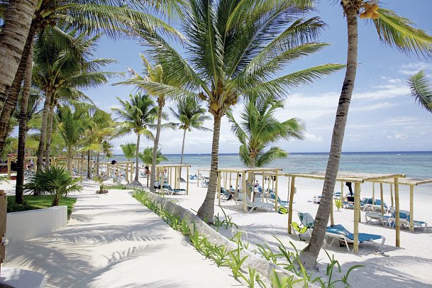 Akumal Bay Beach & Wellness Resort
